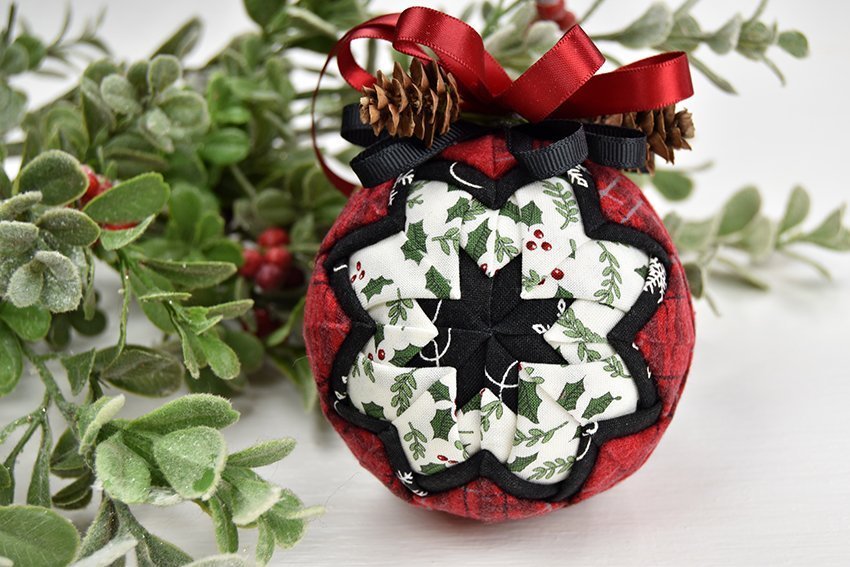 hearthside-holiday-basic-star-quilted-ornament-2