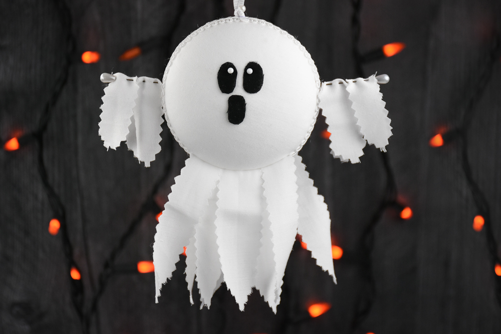 boo-ghost-ornament-small2