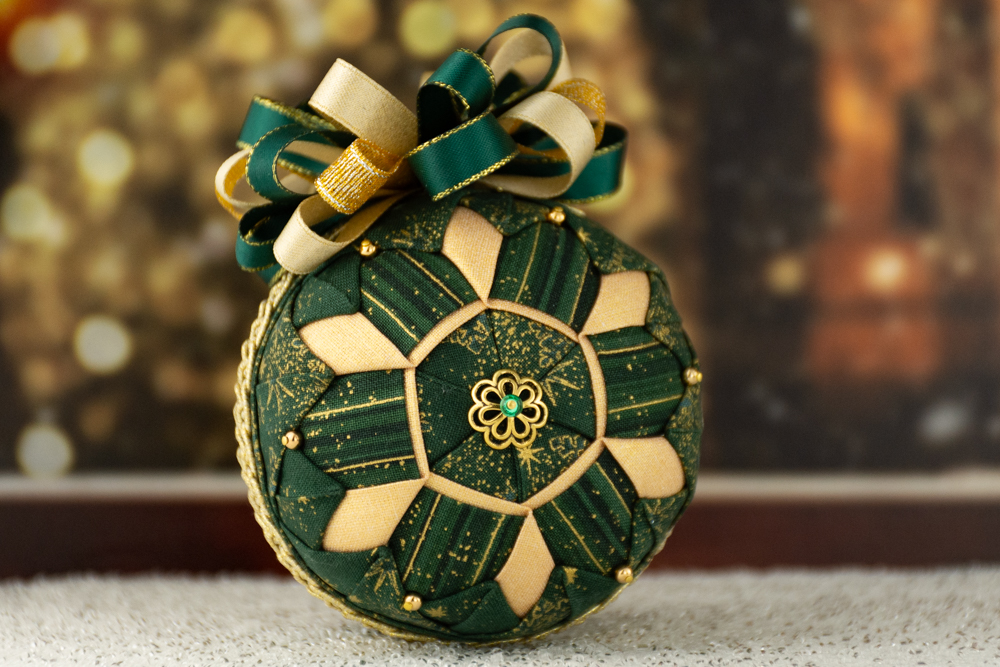 christmas-nantucker-no-sew-quilted-ornament-01