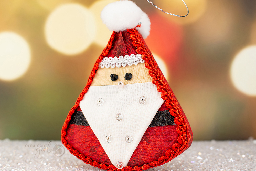 christmas-red-festive-santa-slice-quilted-no-sew-ornament-1-wm