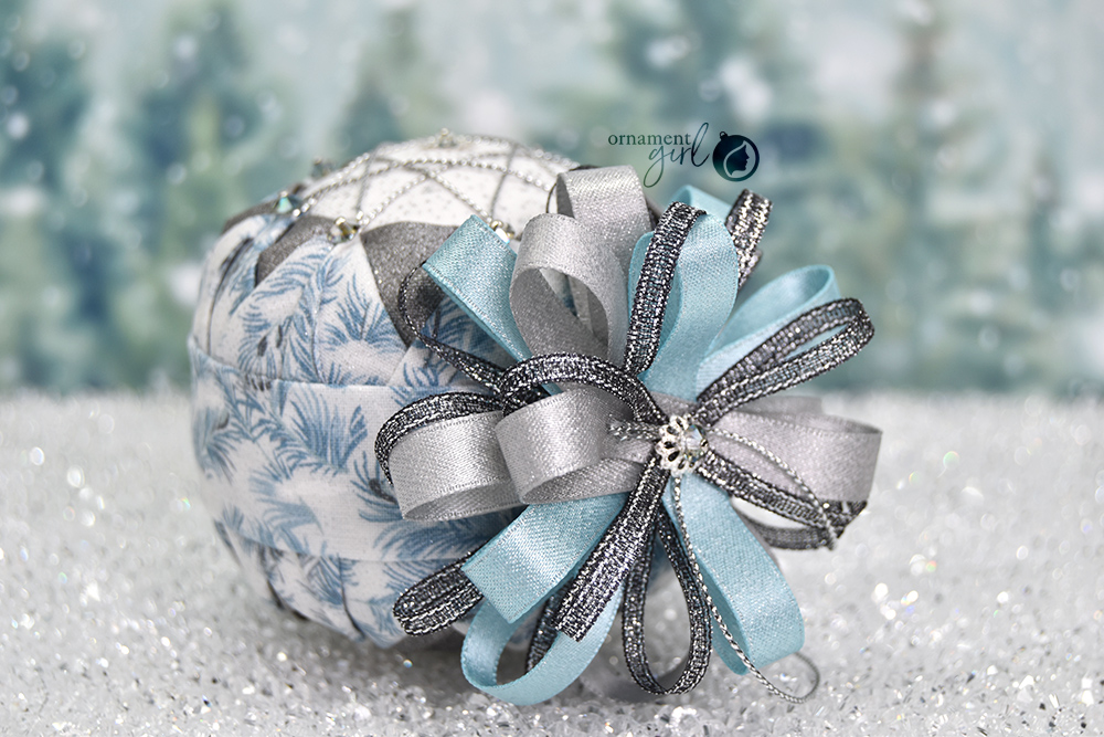 frosty-daydream-no-sew-fabric-quilted-ornament-2-wm