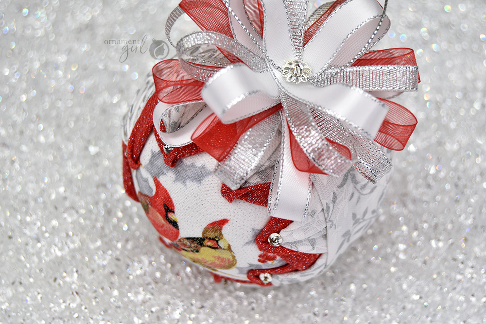 christmas-cardinal-twist-n-twirl-no-sew-fabric-quilted-ornament-3-wm
