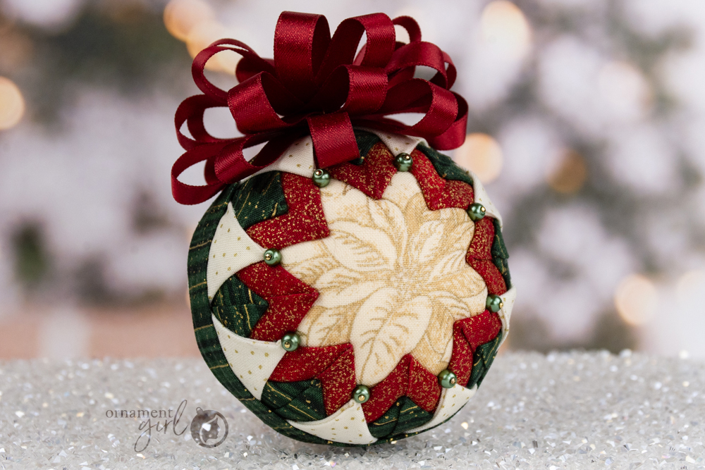 fancy-frame-no-sew-quilted-ornament-01-wm fancy-frame-no-sew-quilted-ornament-01-wm