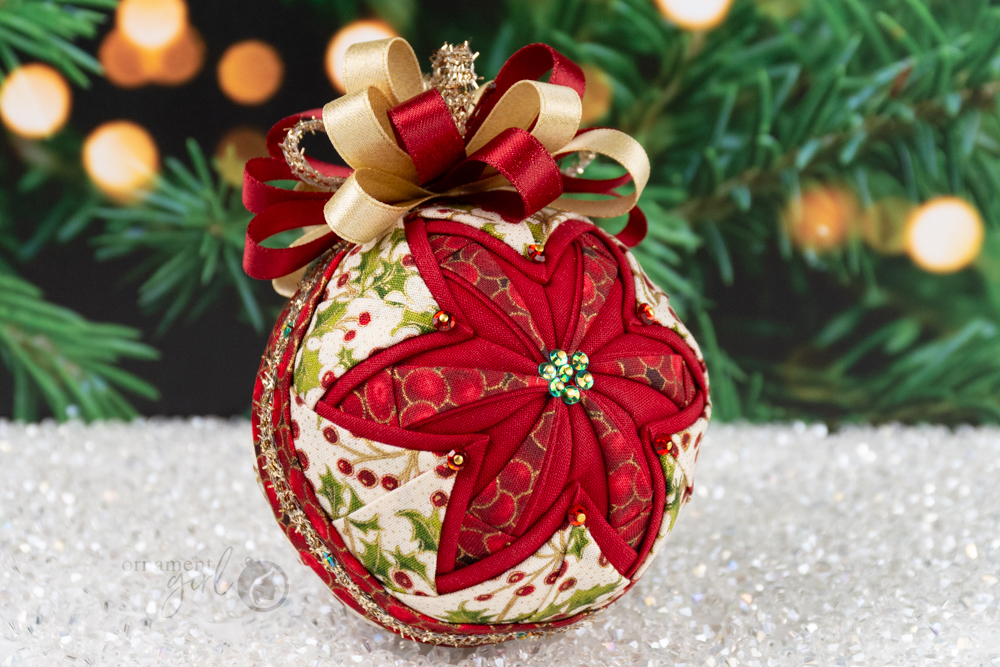 luau-quilted-ornament-red-band-1-wm