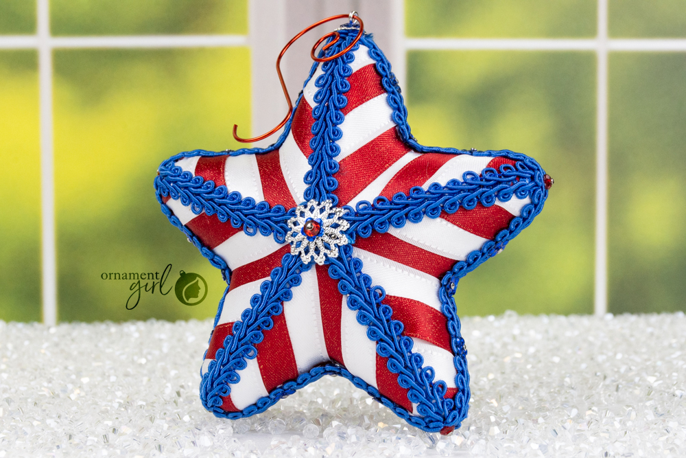 patriotic-striped-ribbon-star-no-sew-quilted-ornament-03-wm