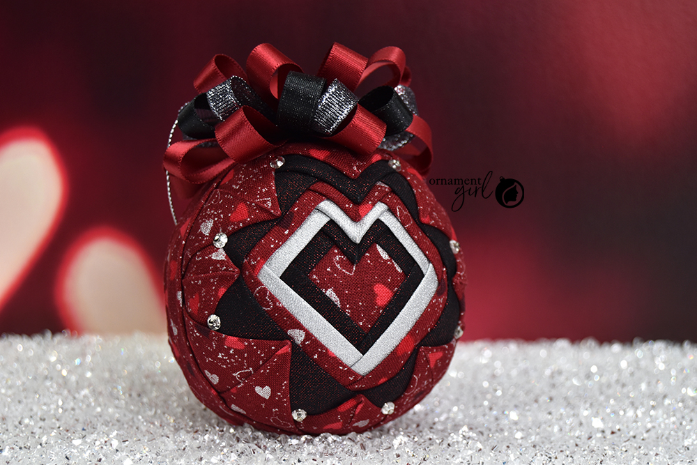 lovestruck-no-sew-quilted-heart-fabric-ornament-1-wm