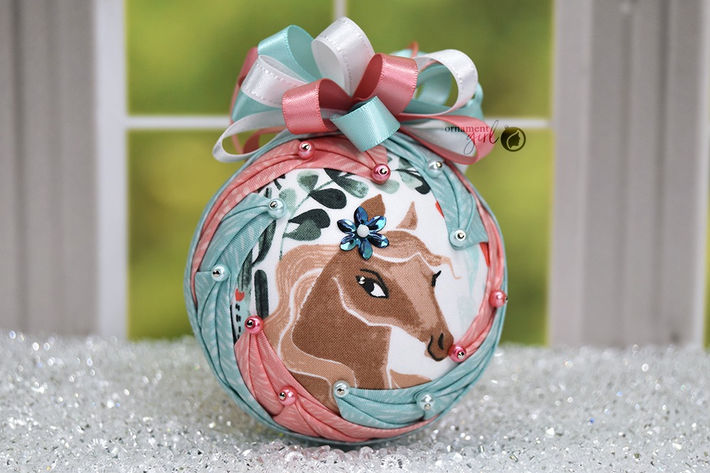 pink-turquoise-floral-horse-no-sew-quilted-nova-ornament-1-wm