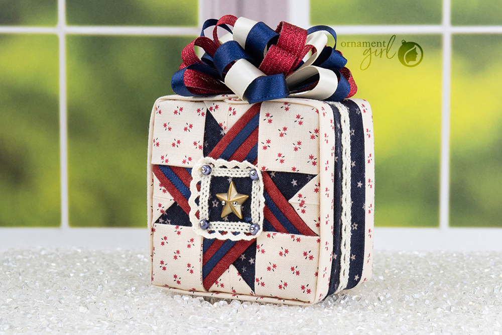 classic-americana-patriotic-unity-no-sew-quilted-ornament-04-wm