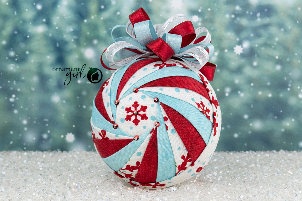 red-white-blue-snowflake-twisted-snowglobe-no-sew-quilted-ornament-05-wm